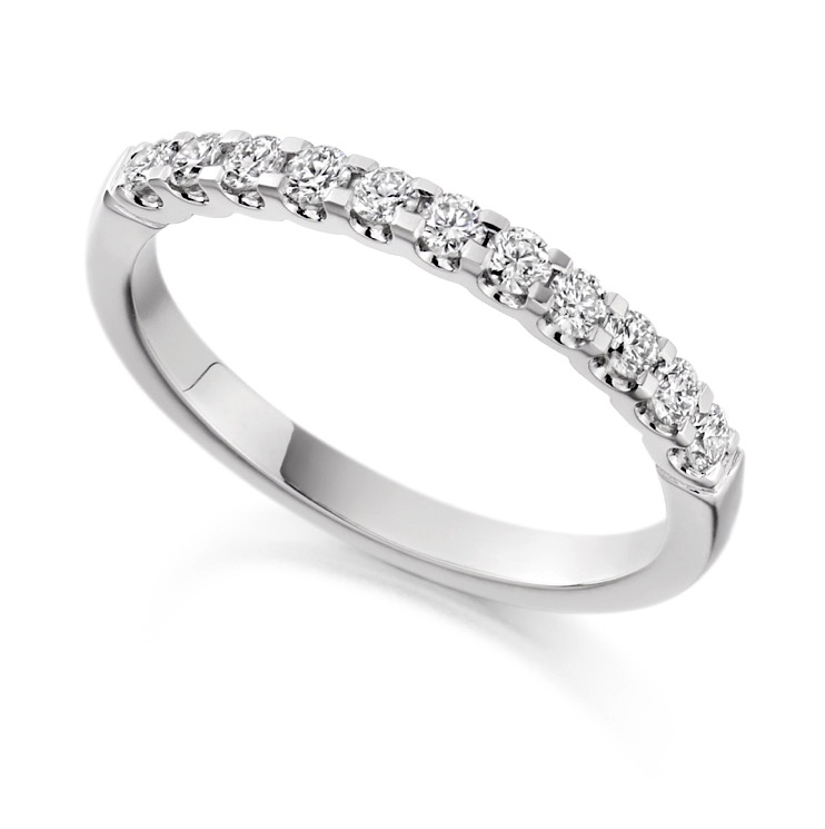 Diamond Ring: S1724DW