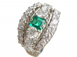 Diamond and Emerade Ring